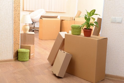 Bromley local moving van for small house removals